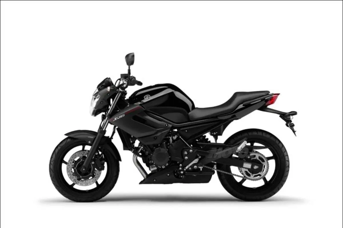 Yamaha XJ6, un restyling per il 2013 (7)
