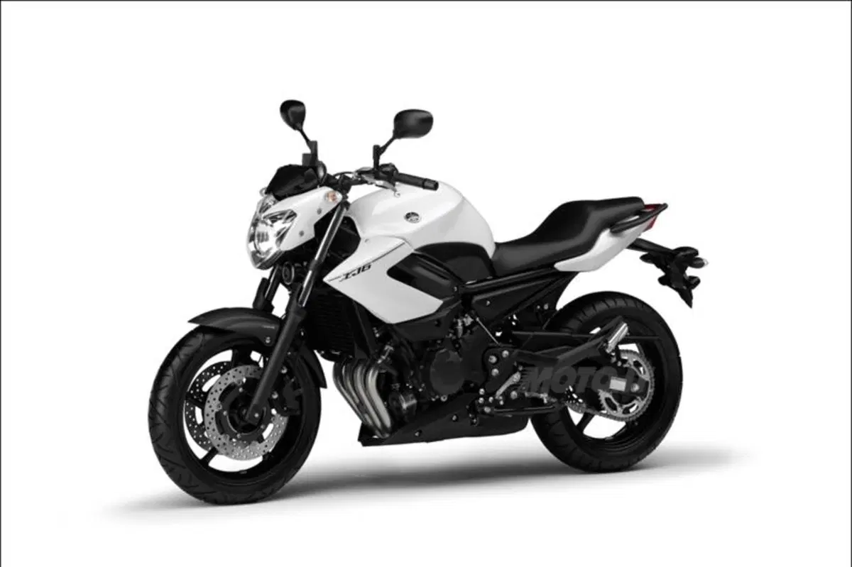 Yamaha XJ6, un restyling per il 2013 (10)