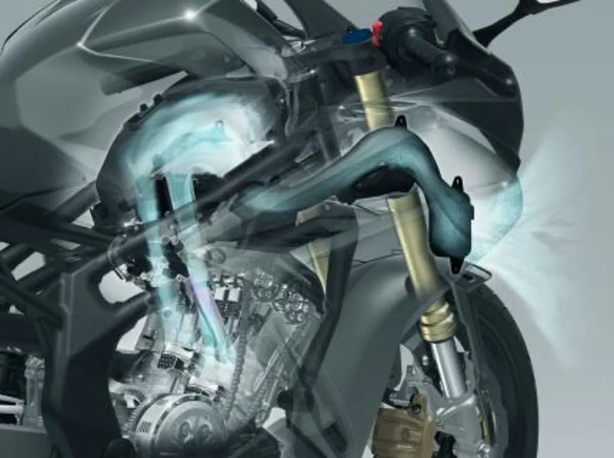 Nuova Honda CBR250RR 2021. Più potenza e non solo (5)
