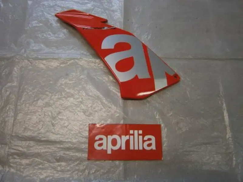 fianco sx Aprilia