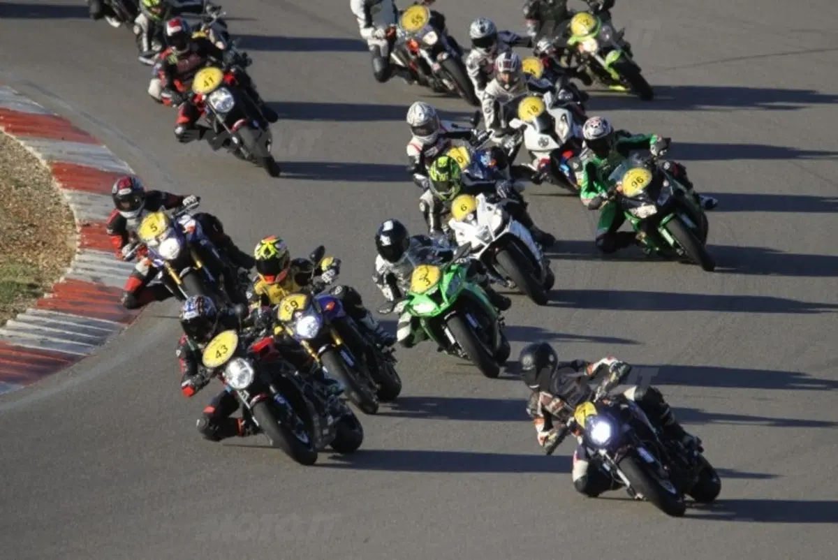 Dark Dog Moto Tour, il rally stradale più lungo del mondo (10)