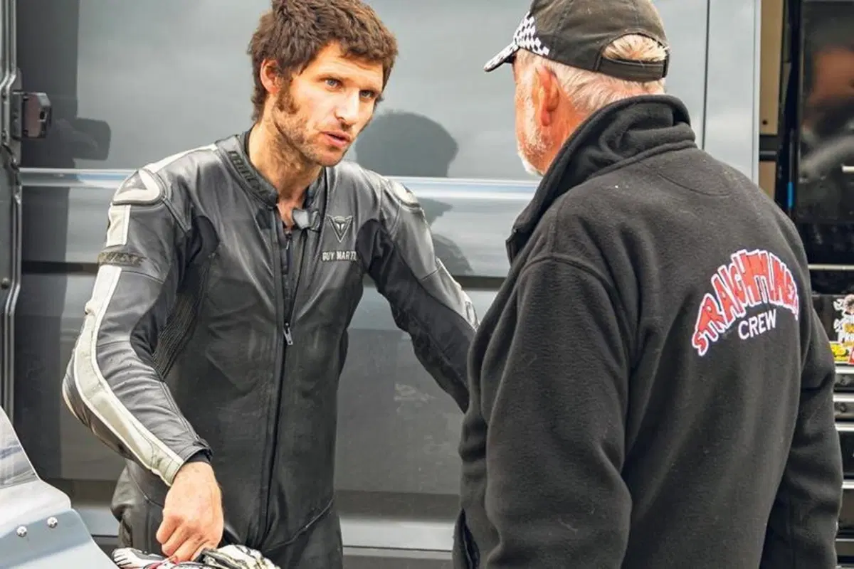 Con la moto a 483 km/h: Guy Martin e la Suzuki Hayabusa ci riprovano [VIDEO e FOTO] (3)