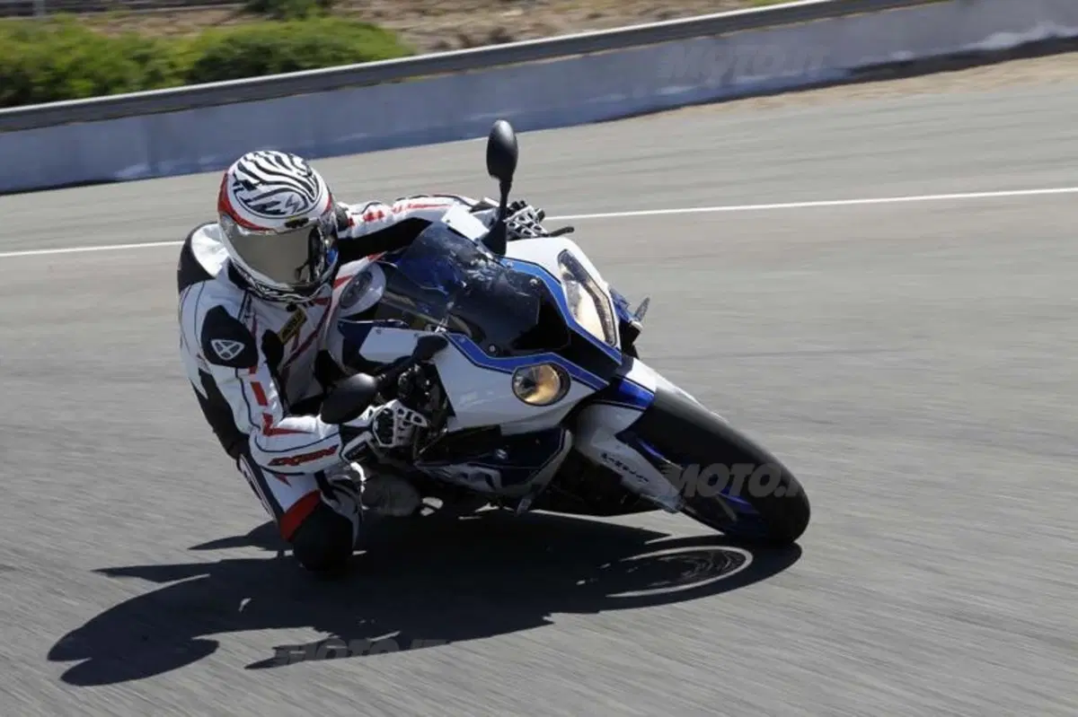 BMW HP4  (11)