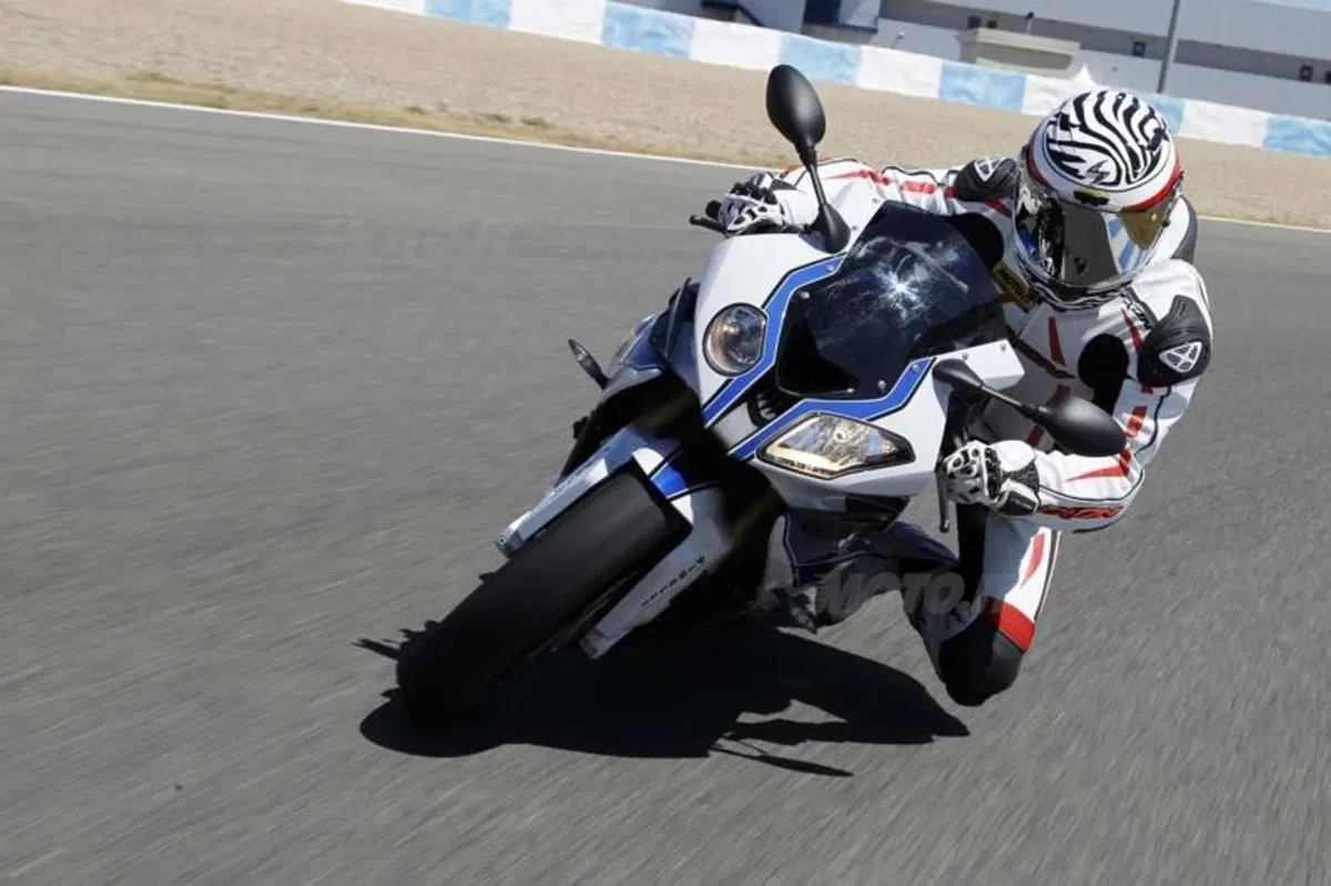 BMW HP4  (12)