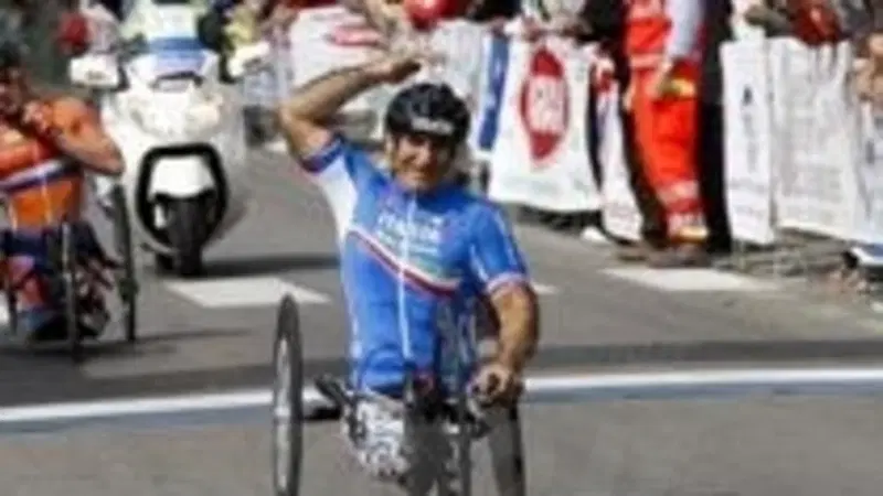 Alex Zanardi: &laquo;Pi&ugrave; che da medaglia d'oro &egrave; da cuore d'oro&raquo; 