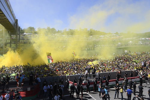 MotoGP. Le foto più spettacolari del GP del Mugello (2)