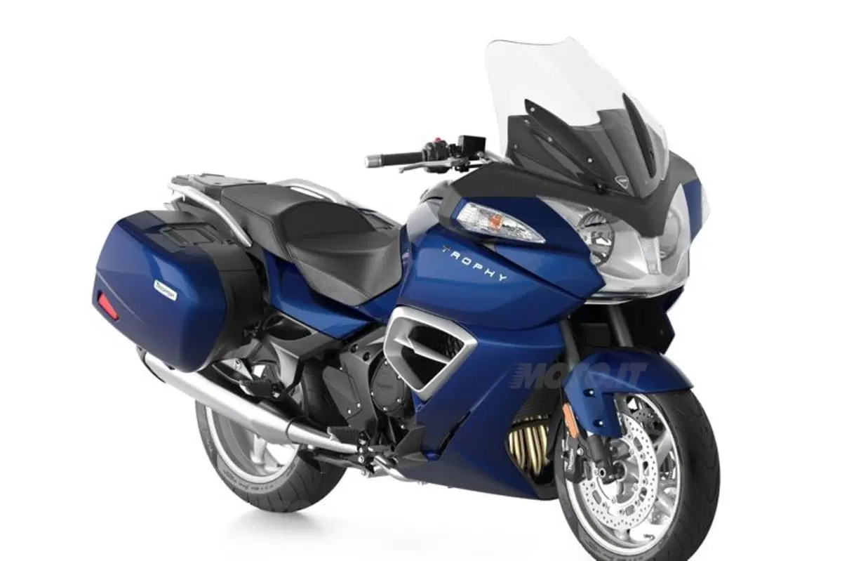 Nuova Triumph Trophy 1200 e SE: svelati i prezzi (9)