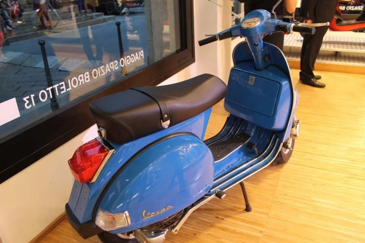 La Vespa alla Vogue Fashion’s Night Out per l’Emilia Romagna (7)