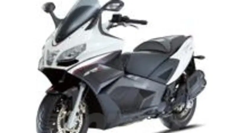 Scooter &amp; Cash, l'iniziativa promozionale del Gruppo Piaggio
