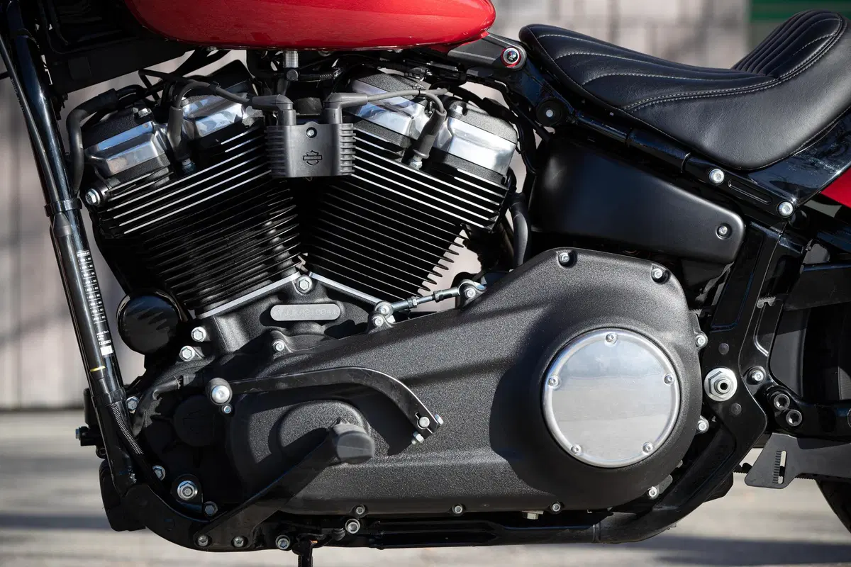 Harley-Davidson Street Bob (14)