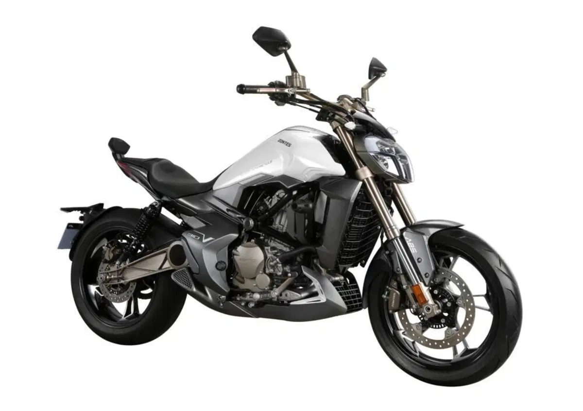 Zontes 310 VX, la piccola Diavel con il monobraccio (3)