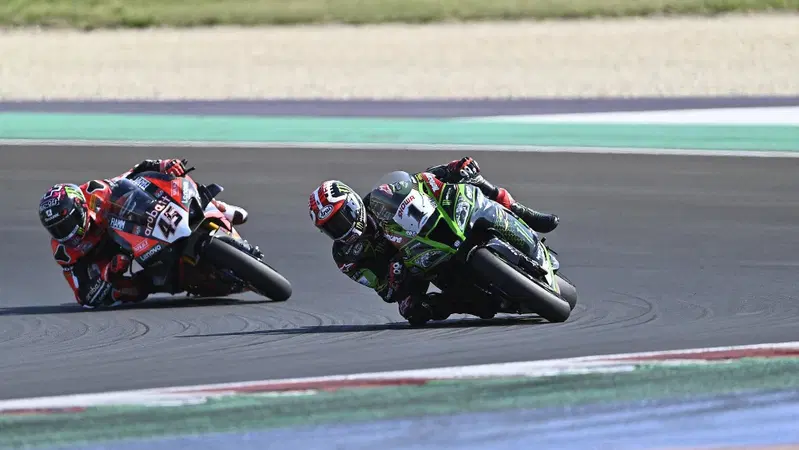 SBK 2020. Rea e Redding: "Con il caldo sar&agrave; durissima"