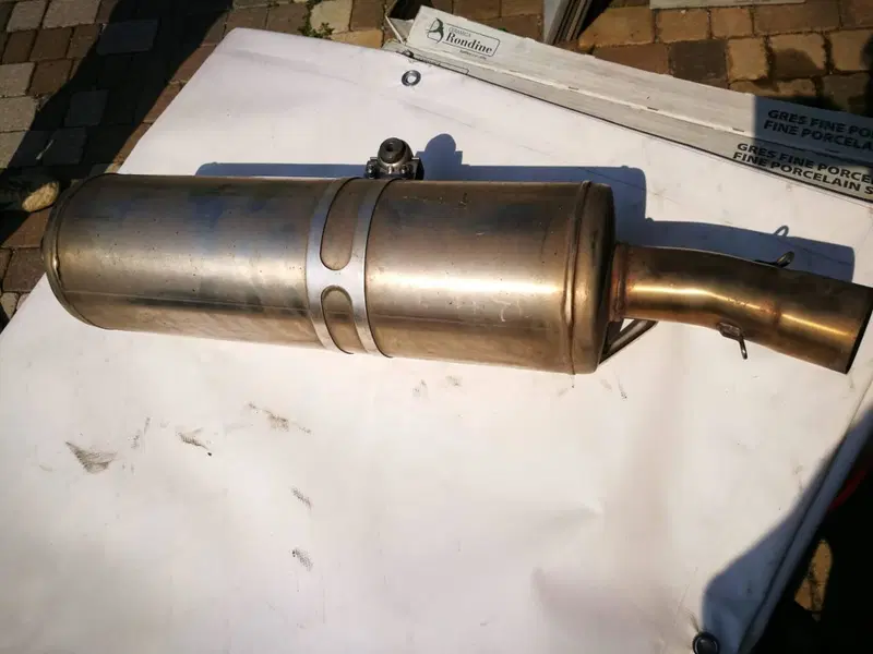 Terminale scarico ORIGINALE BMW F 800 R (2)