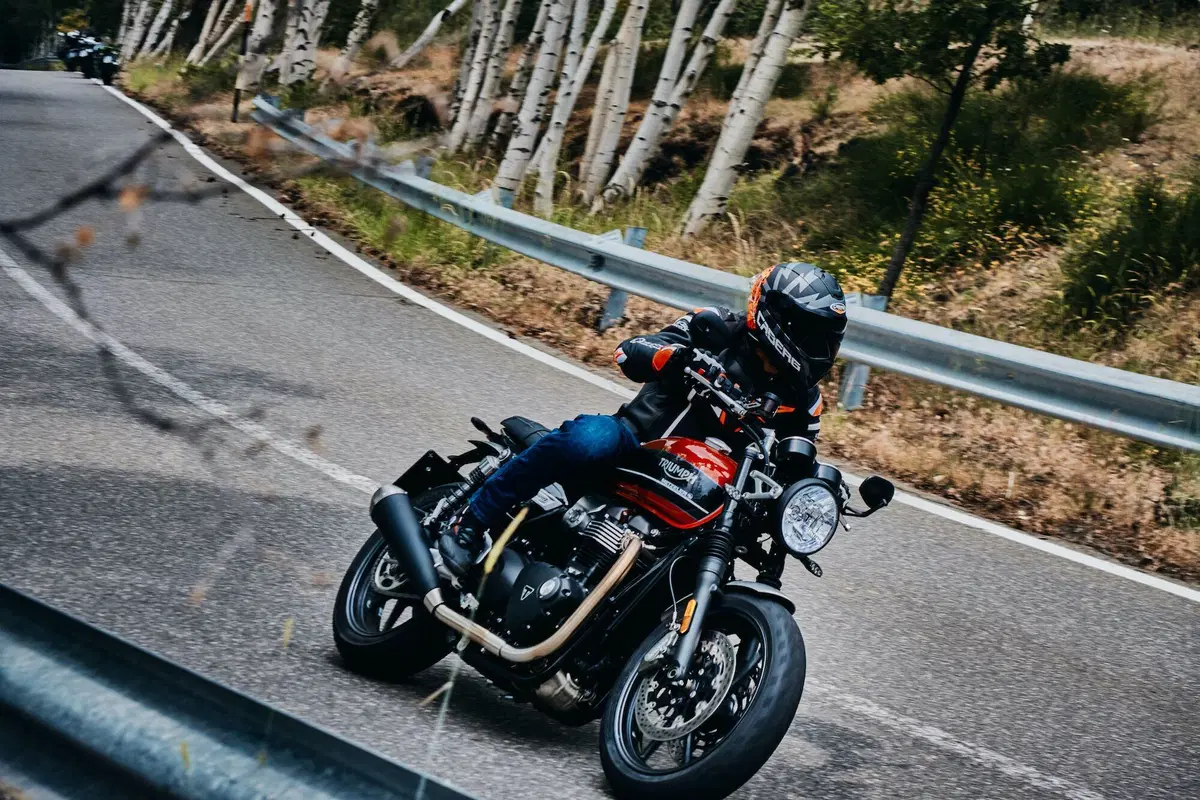 Metzeler Roadtec 01SE TEST. Una per tutte (11)