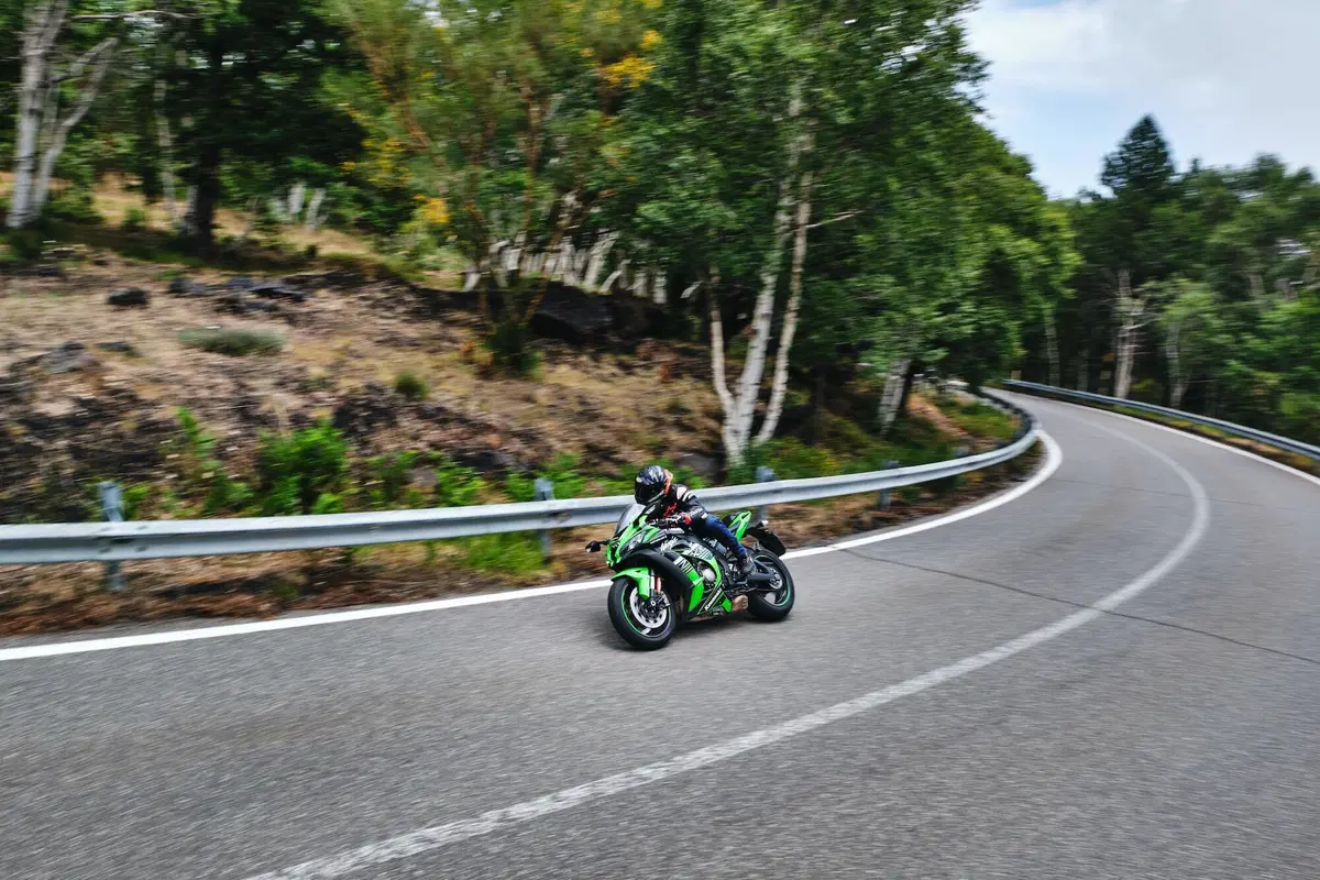 Metzeler Roadtec 01SE TEST. Una per tutte (10)