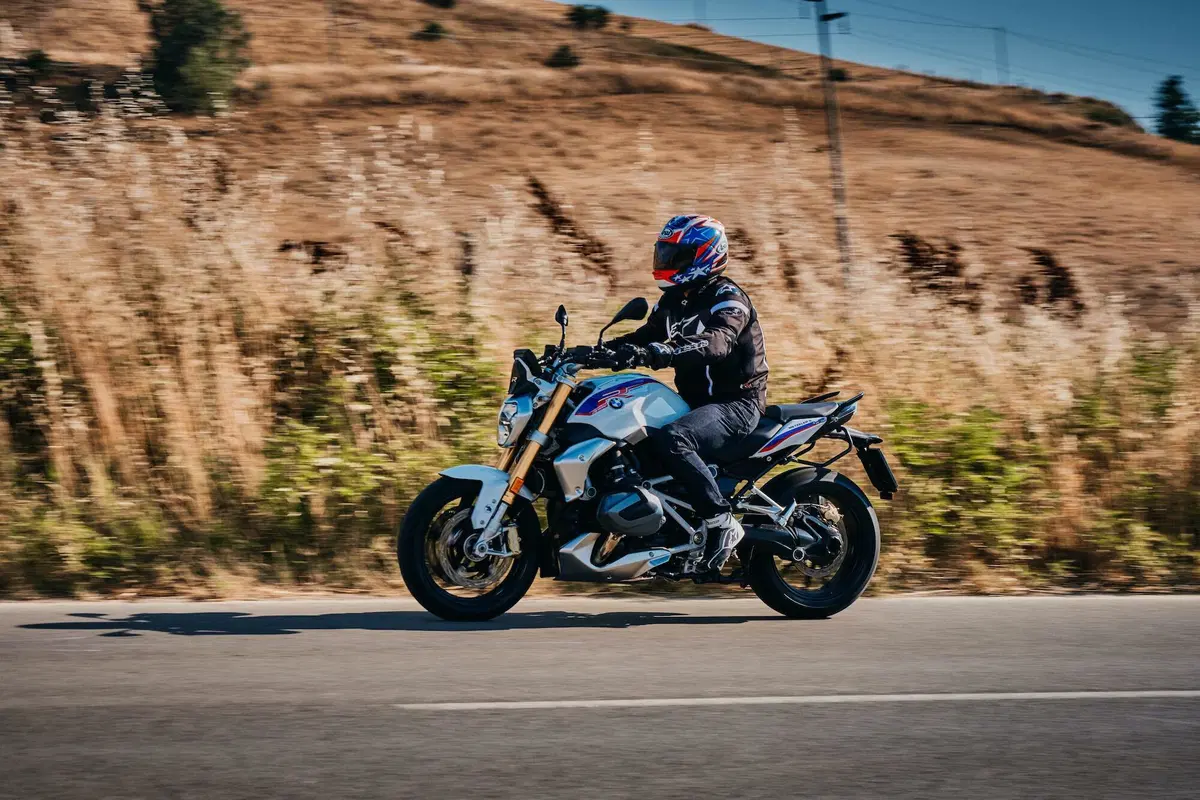Metzeler Roadtec 01SE TEST. Una per tutte (12)