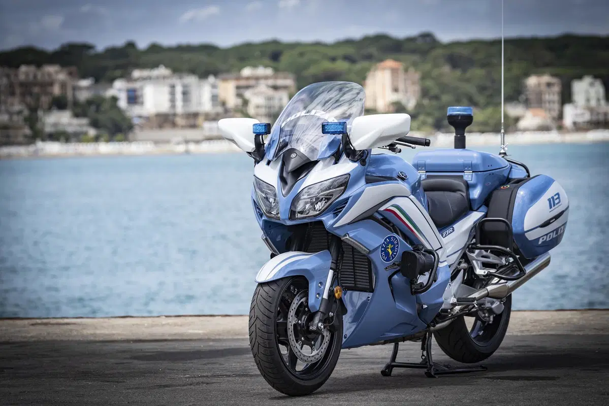 Novanta nuove Yamaha FJR 1300AE alla Polizia di Stato (15)