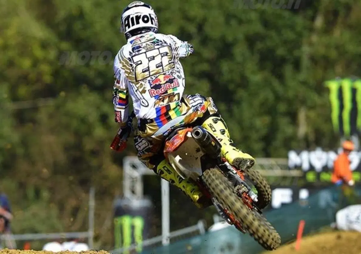 Cairoli: "Dopo la 1&ordf; manche mi ero scolato mezza bottiglia di champagne"