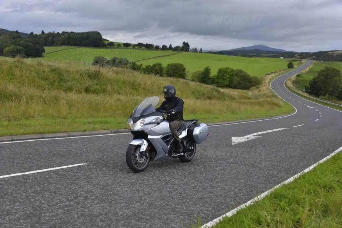Triumph Trophy 1200   (7)
