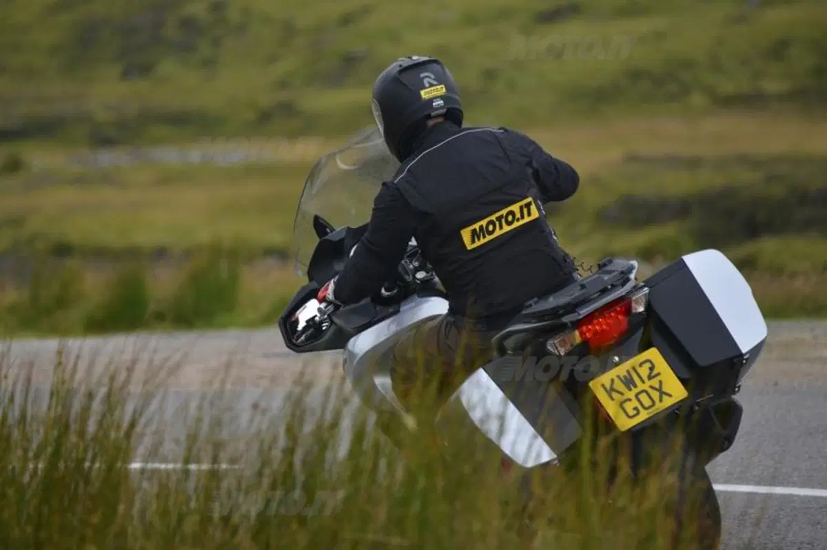 Triumph Trophy 1200   (8)