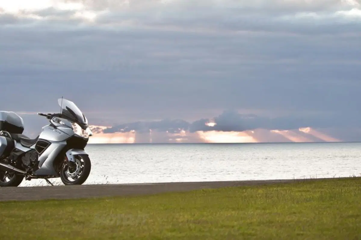 Triumph Trophy 1200   (28)