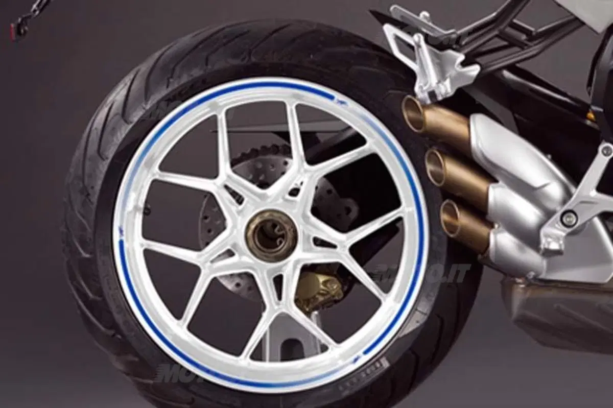 MV Agusta Brutale 675 special Campionati Europei di Canottaggio