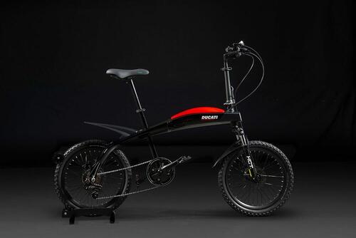 Ducati presenta tre nuovi modelli di eBike pieghevoli (5)