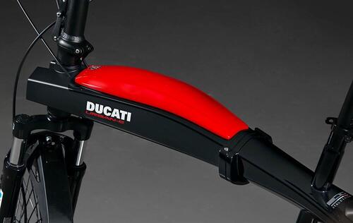 Ducati presenta tre nuovi modelli di eBike pieghevoli (4)