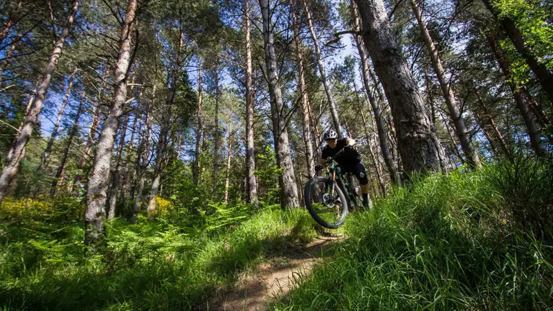 Le 5 localit&agrave; (pi&ugrave; una) dove andare in vacanza con l'eBike... pi&ugrave; una! 