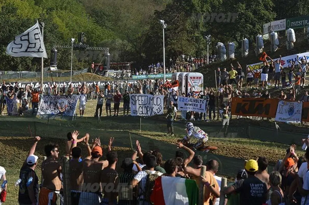 Tony Cairoli. Le foto del trionfo (19)