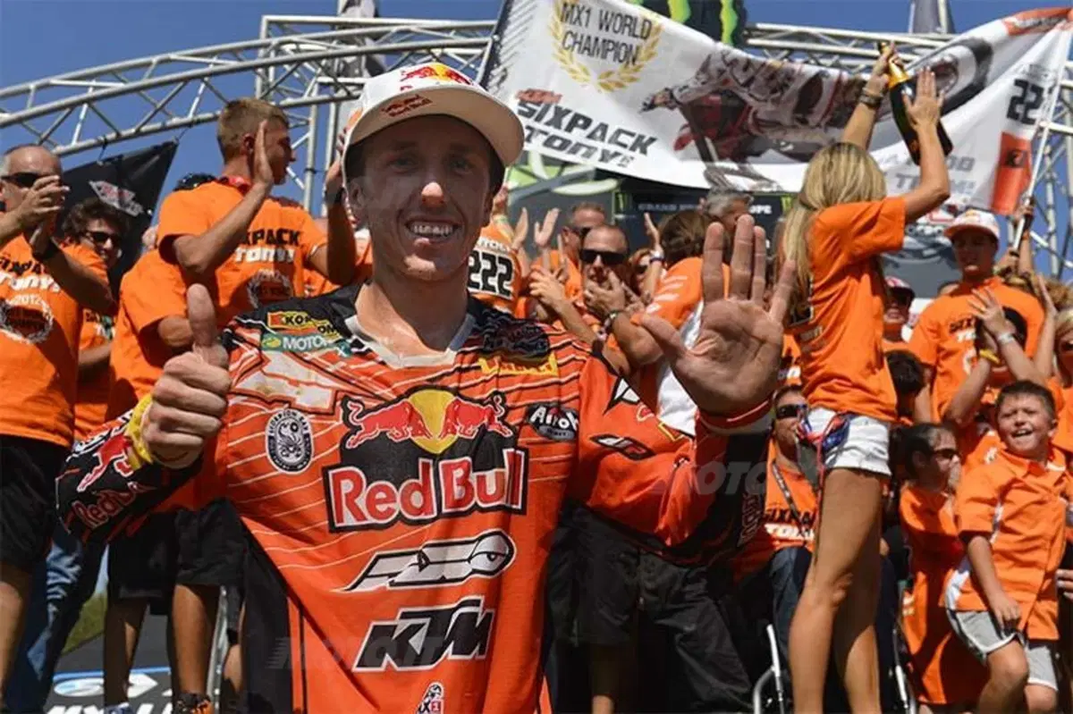 Tony Cairoli. Le foto del trionfo (52)