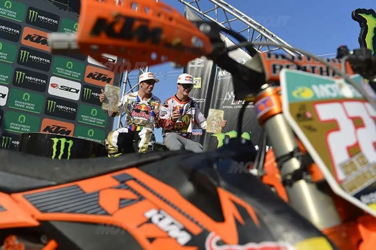 Tony Cairoli. Le foto del trionfo (53)