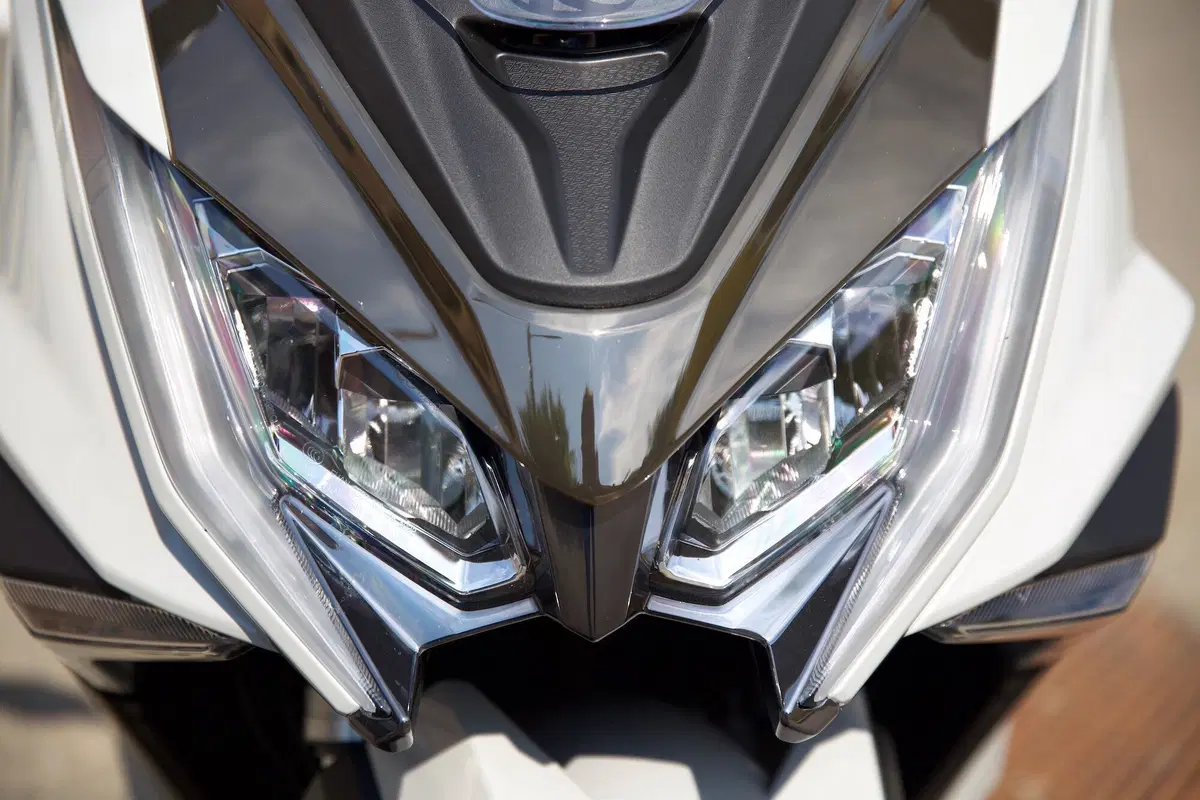Kymco AK 550 2020 TEST: potenza abbordabile (6)