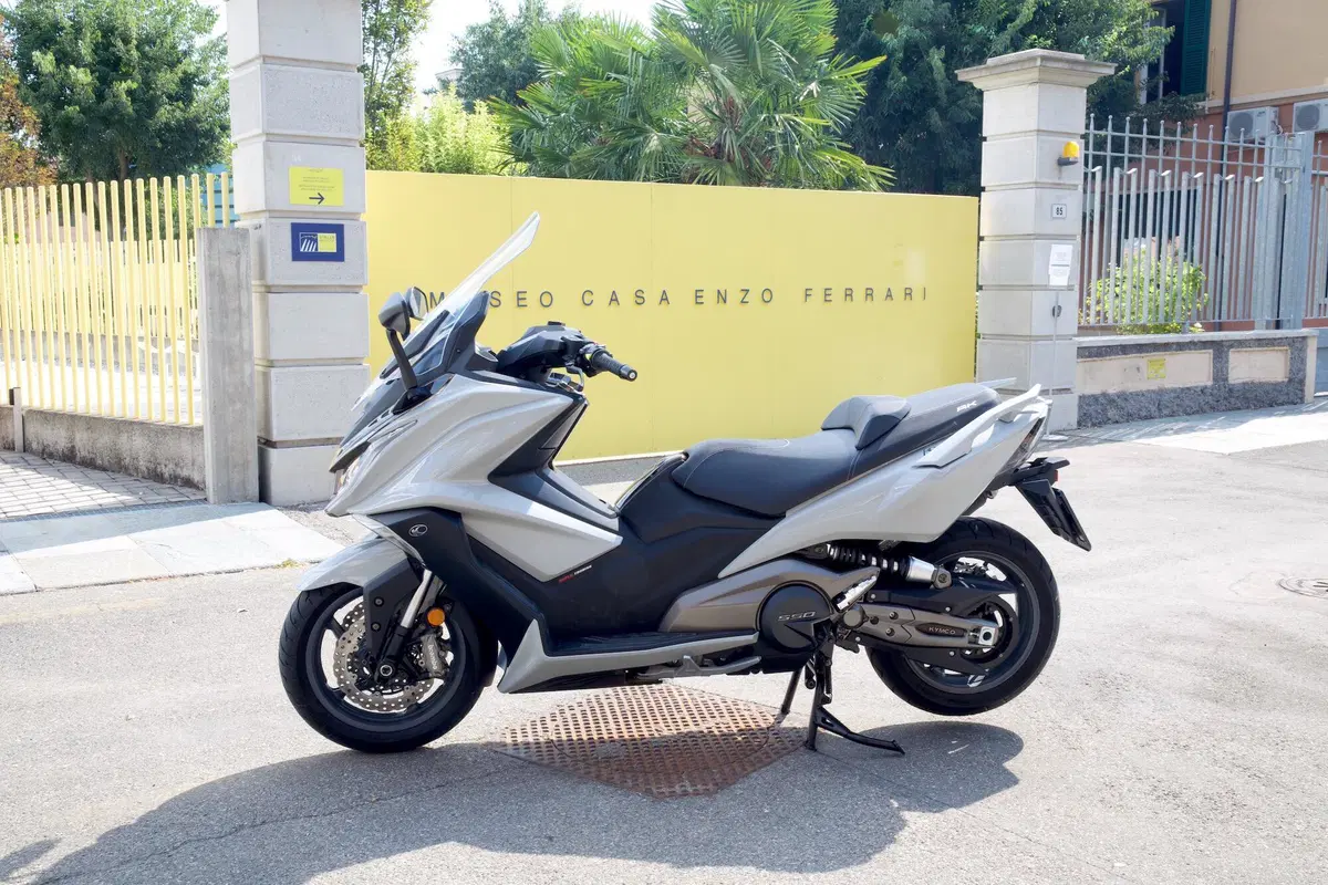 Kymco AK 550 2020 TEST: potenza abbordabile
