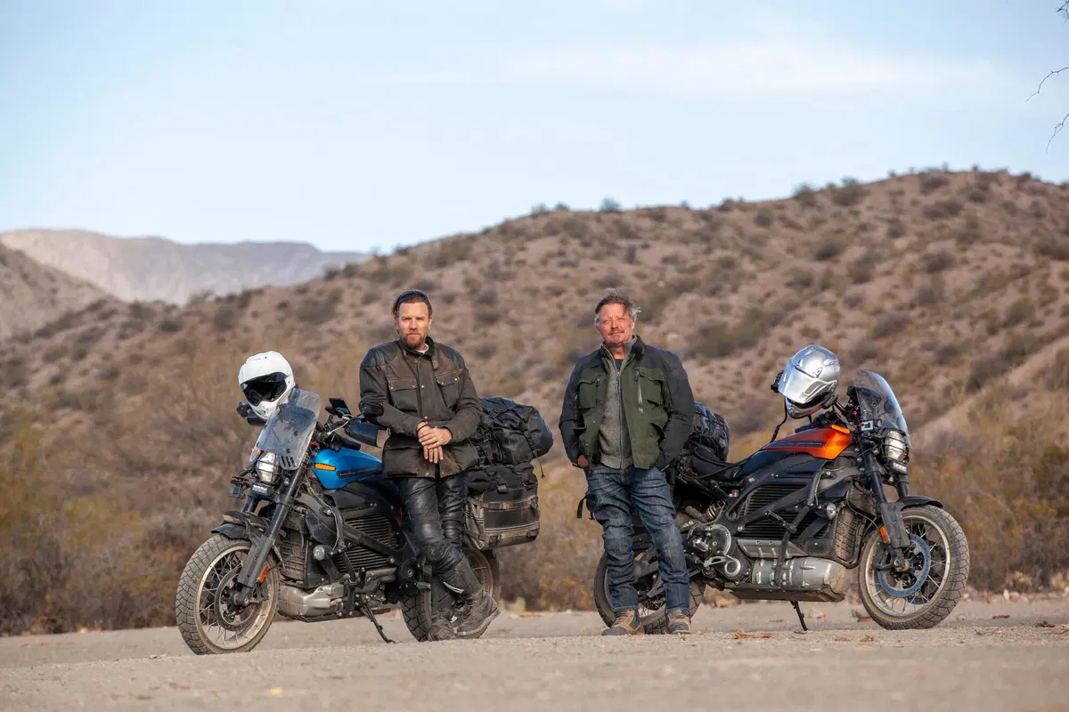 Torna "Long Way Up". Su Apple Tv Ewan McGregor in sella all'H-D LiveWire  (4)
