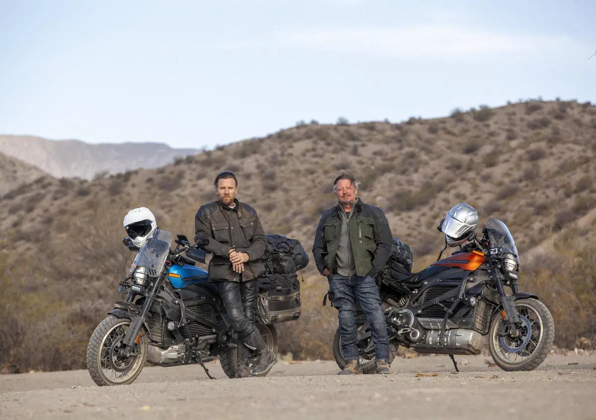 Torna "Long&nbsp;Way&nbsp;Up". Su Apple Tv&nbsp;Ewan McGregor in sella all'H-D LiveWire&nbsp;