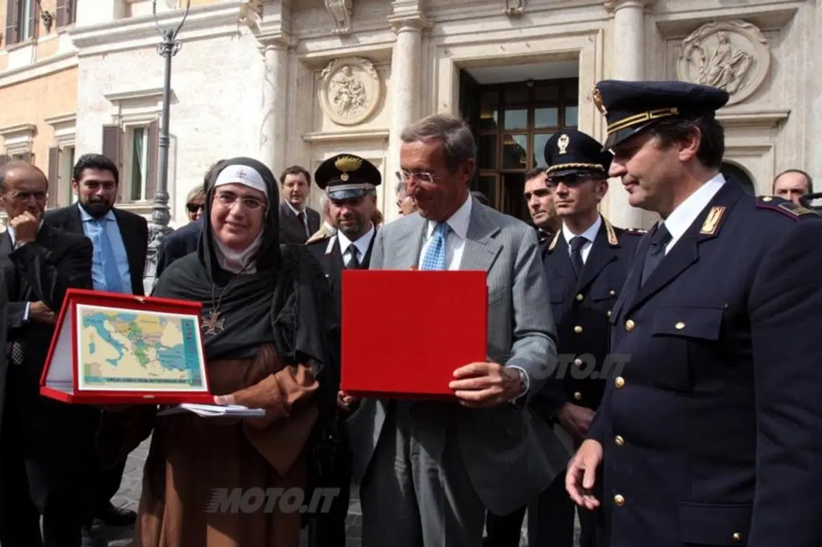 MotoforPeace. Quando la solidarietà viaggia in moto (13)