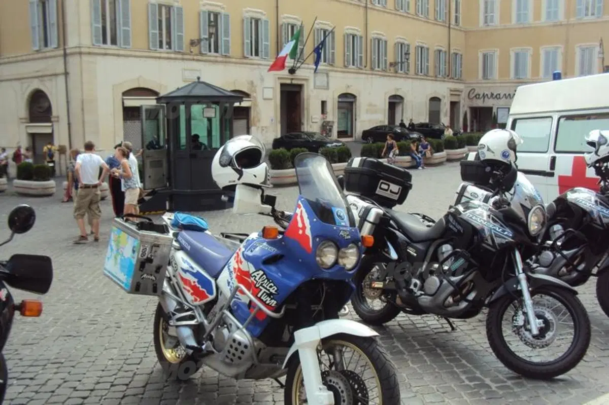 MotoforPeace. Quando la solidarietà viaggia in moto (25)