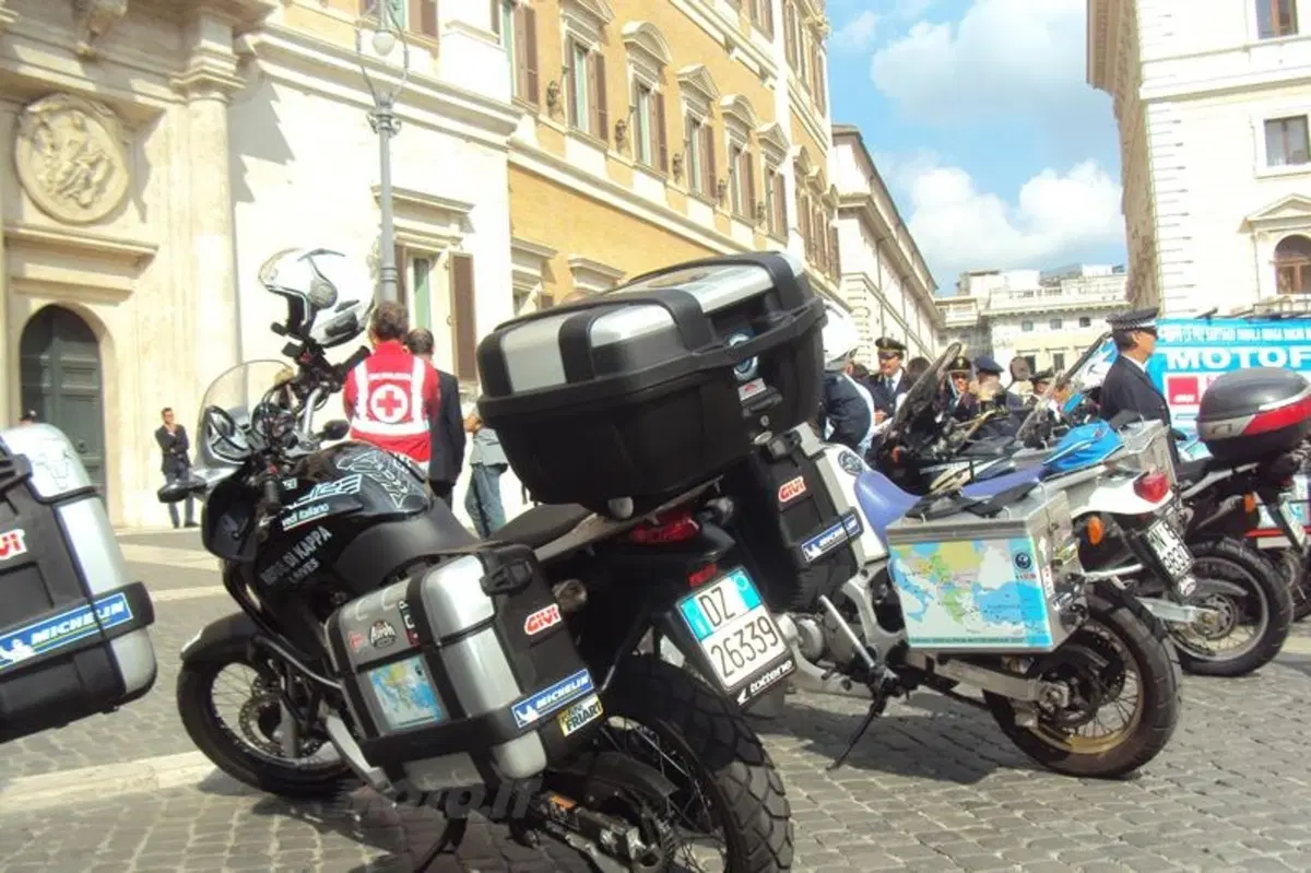 MotoforPeace. Quando la solidarietà viaggia in moto (27)