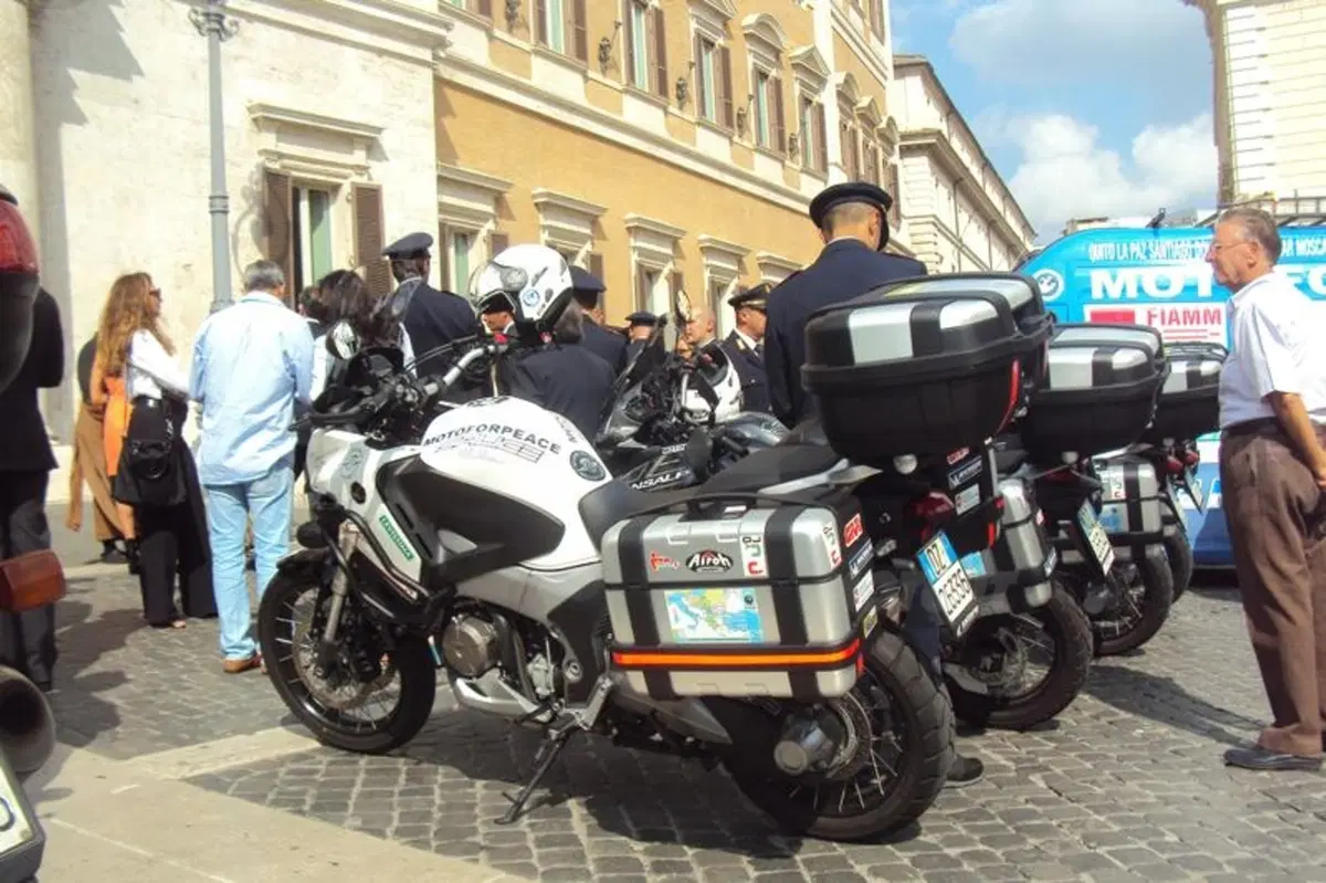 MotoforPeace. Quando la solidarietà viaggia in moto (30)