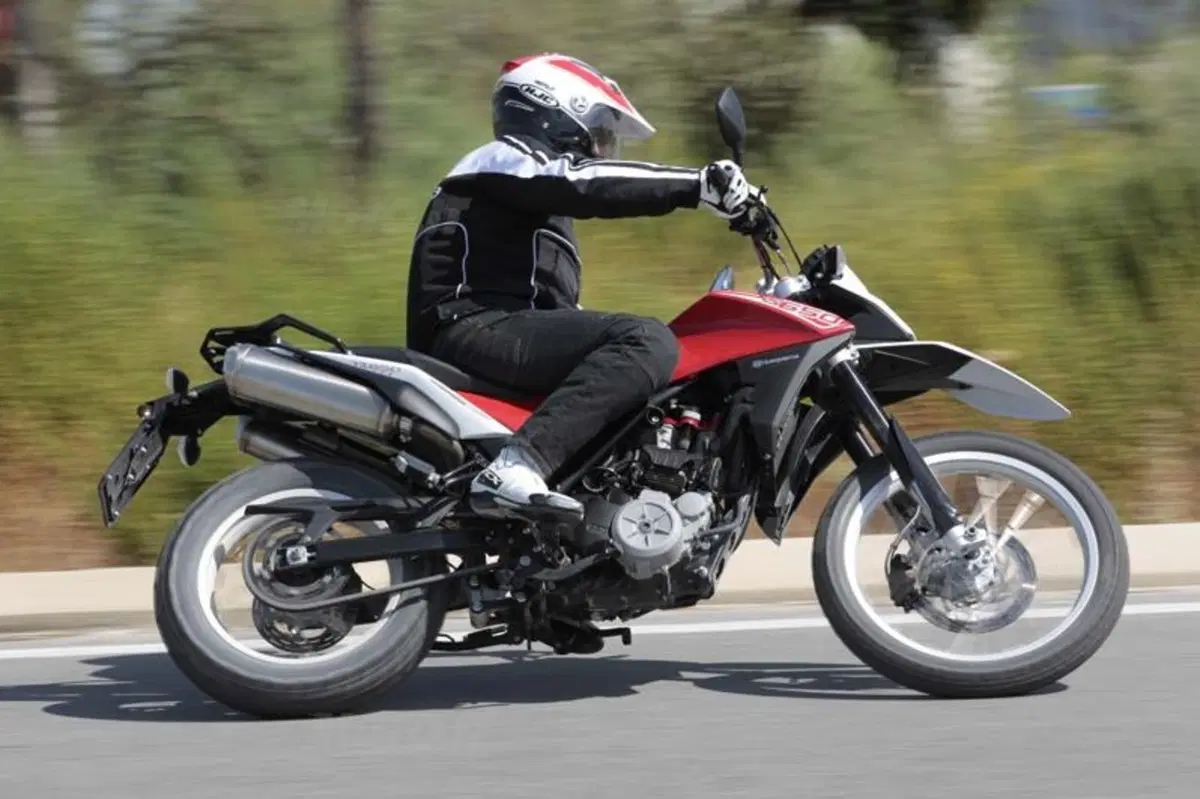 Husqvarna TR 650 Strada e Terra  