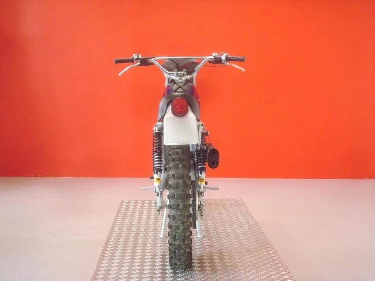 Swm SIX DAYS ER 125 (7)