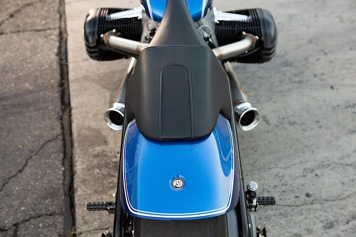 BMW presenta la R18 Dragster di Roland Sands (16)