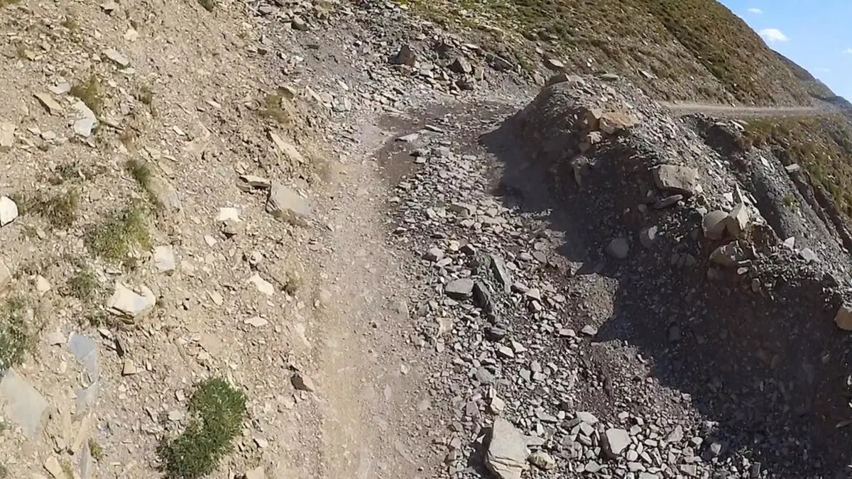  Viaggi e giri in moto, l'itinerario della settimana: via tra Terra e Cielo (9)