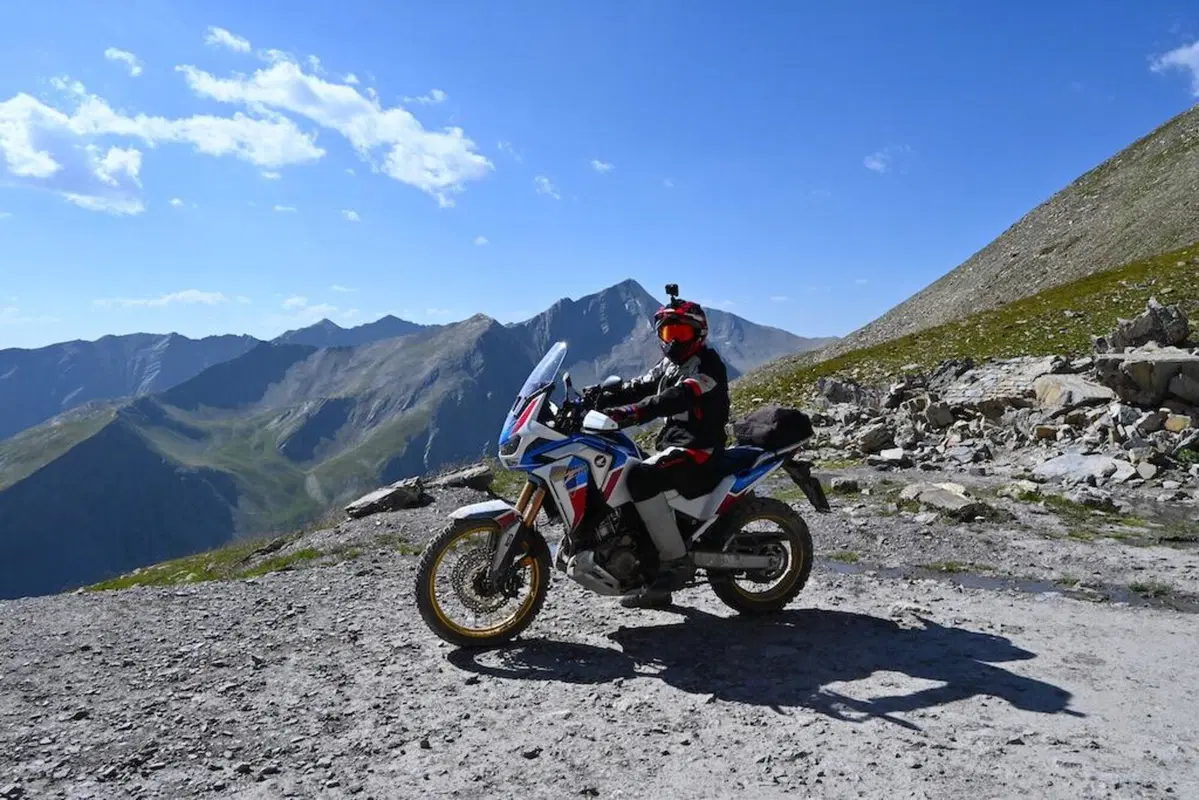  Viaggi e giri in moto, l'itinerario della settimana: via tra Terra e Cielo (10)