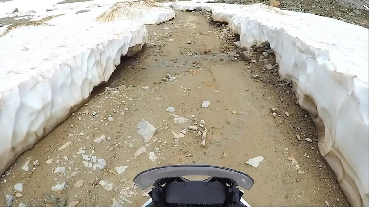  Viaggi e giri in moto, l'itinerario della settimana: via tra Terra e Cielo (19)