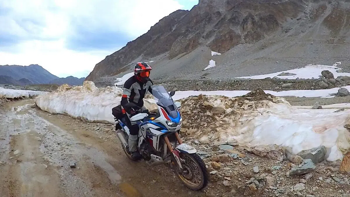  Viaggi e giri in moto, l'itinerario della settimana: via tra Terra e Cielo (22)