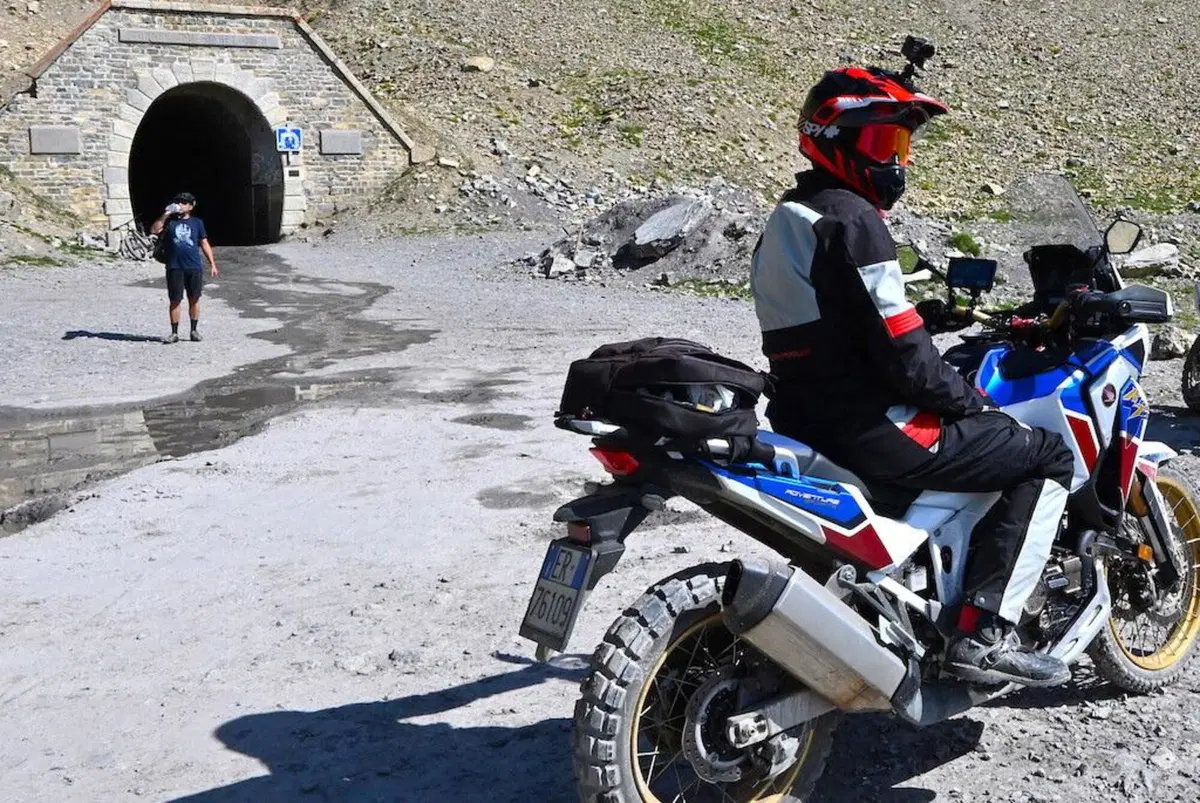  Viaggi e giri in moto, l'itinerario della settimana: via tra Terra e Cielo (44)