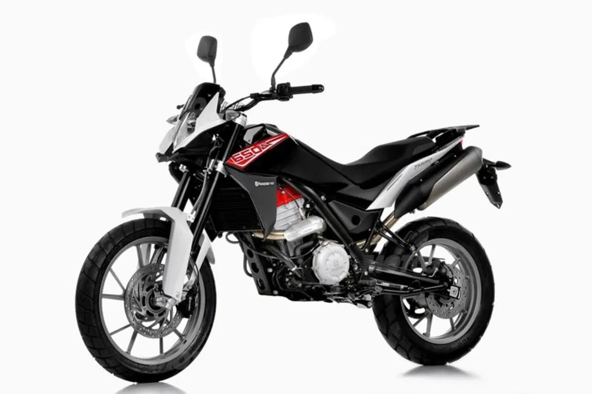 Husqvarna TR 650 Strada e Terra   (21)