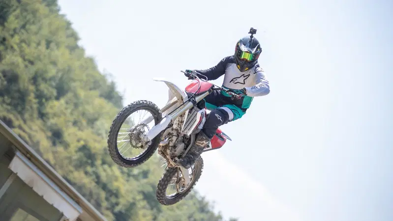 Fantic Motor XX e XE 125 2 tempi: TEST anteprima modelli 2021 Racing